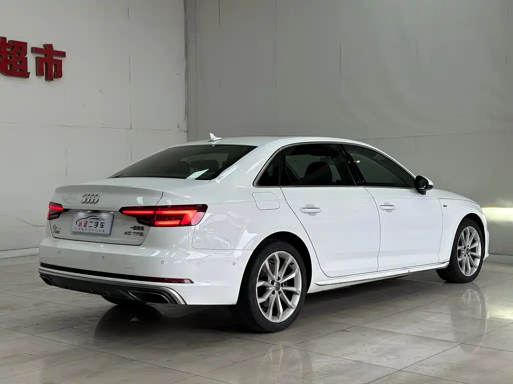 Audi A4L 2019 — фото 15
