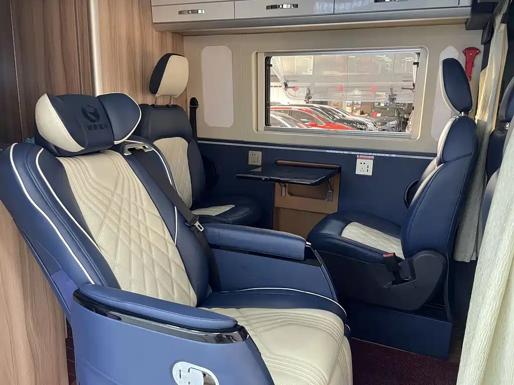 Maxus V90 RV 2022 — фото 35