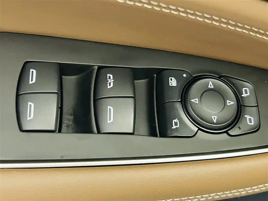 Buick Regal 2023 — фото 17
