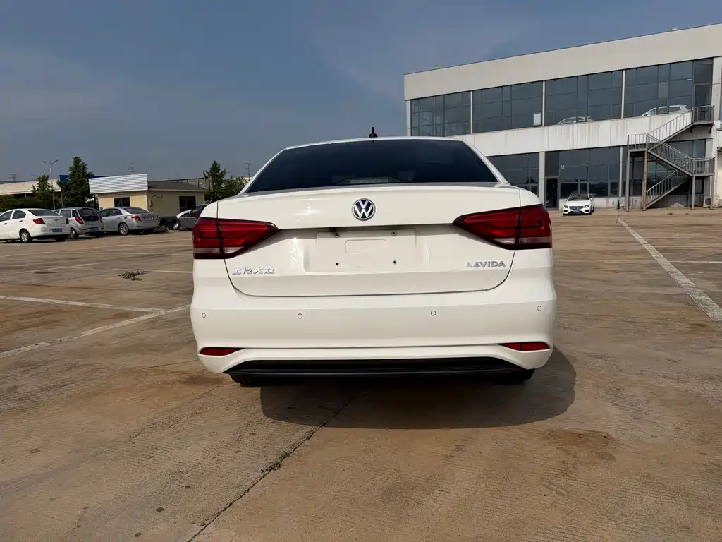 Volkswagen Lavida 2022