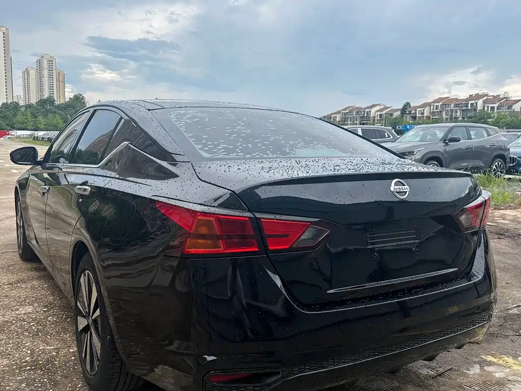 Nissan Teana 2021