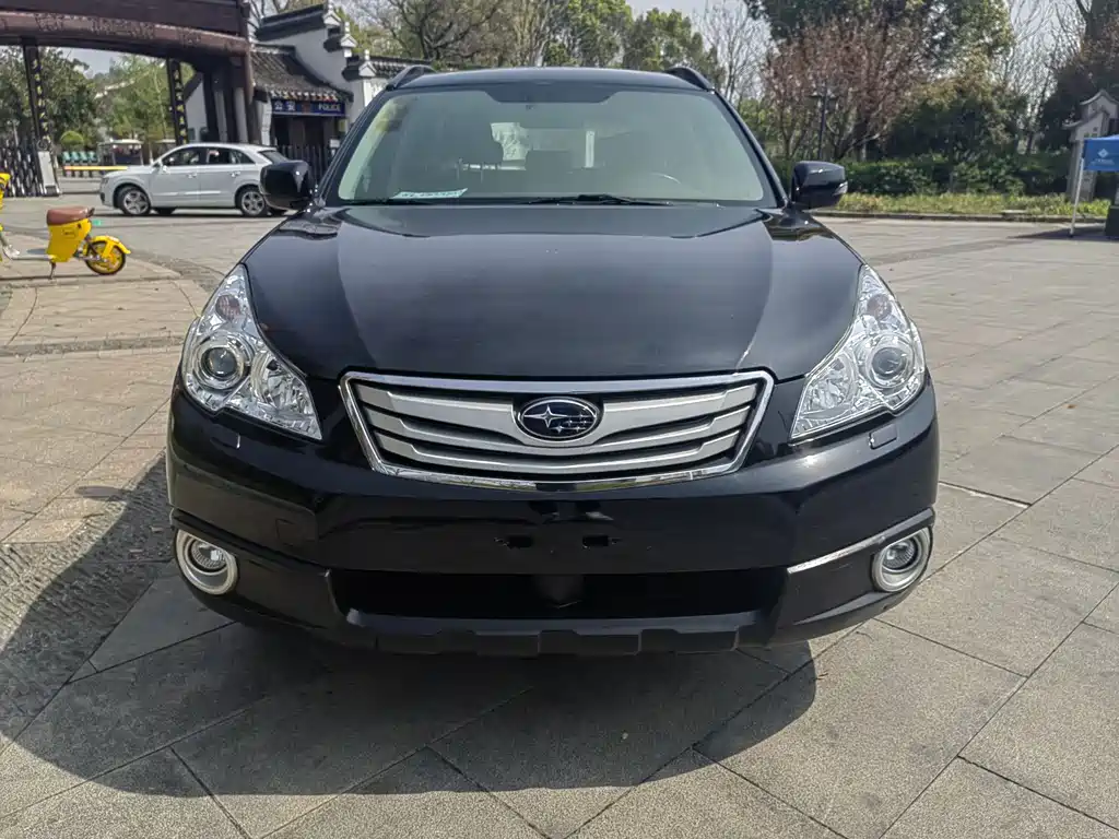 Subaru Outback 2013 — фото 2