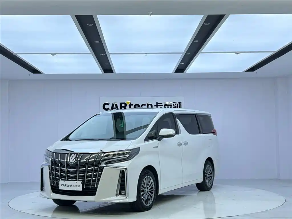 Toyota Alphard 2022 — фото 1