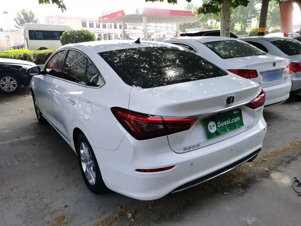 Changan Eado 2019 — фото 5