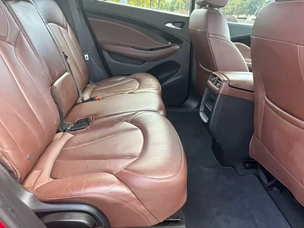Buick Envision Plus 2018 — фото 8