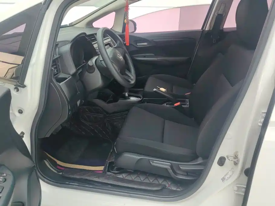 Honda Fit 2019 — фото 9