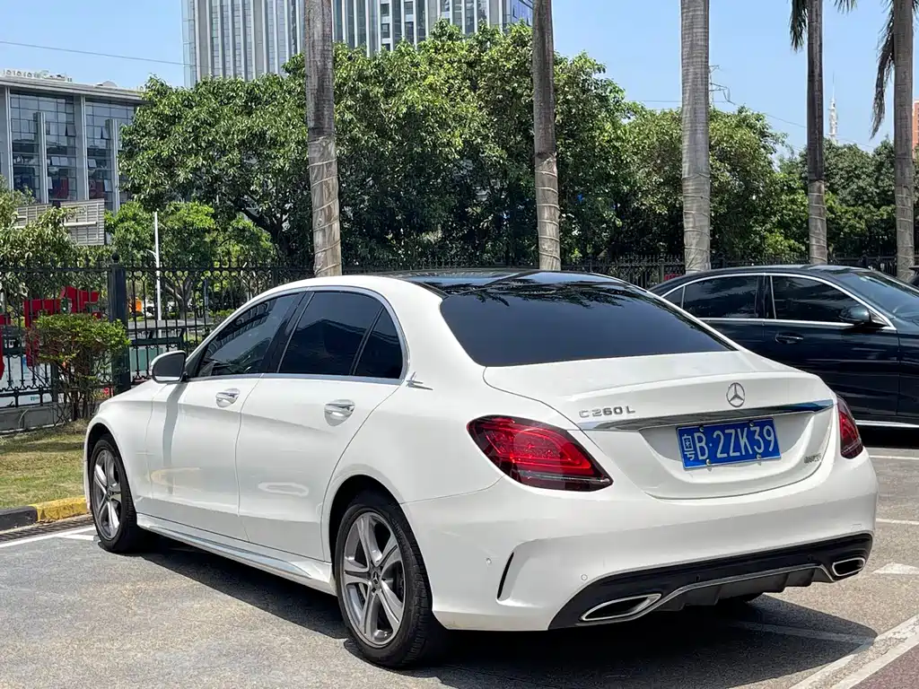 Mercedes-Benz C-Class 2020 — фото 6