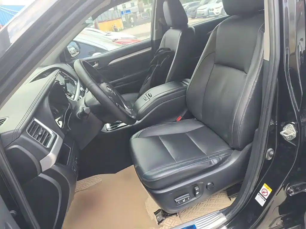 Toyota Highlander 2021 — фото 15