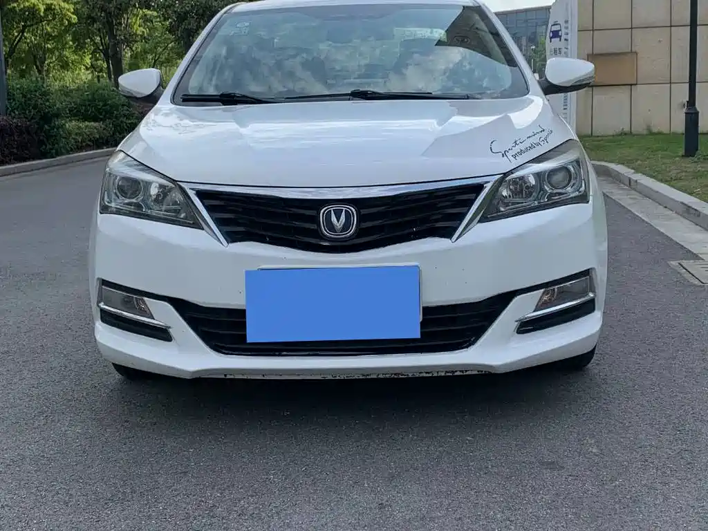 Changan V7 2015 — фото 2