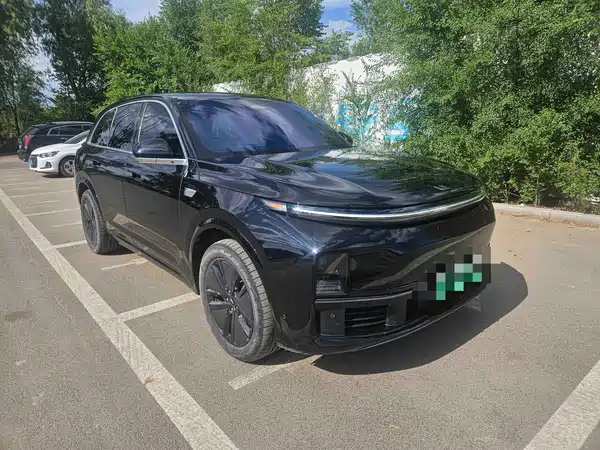 Li Auto L7 2024