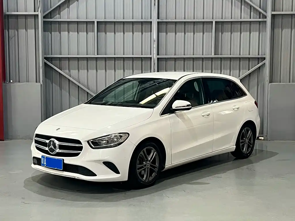 Mercedes-Benz B-Class 2020