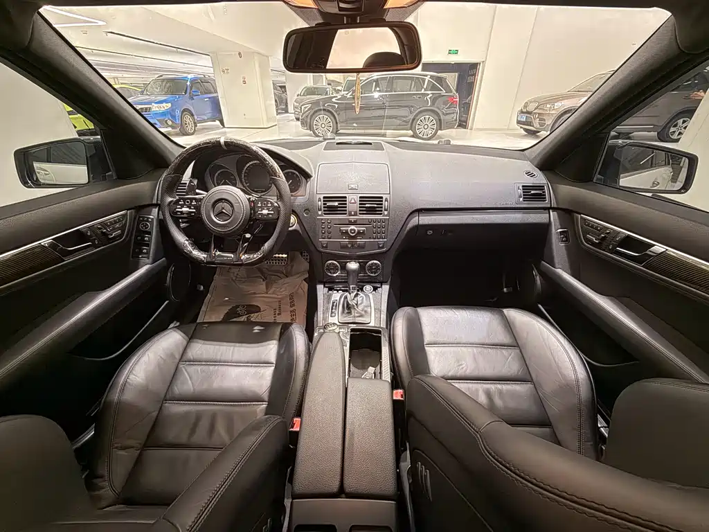 Mercedes-Benz C-Class AMG 2011 — фото 11