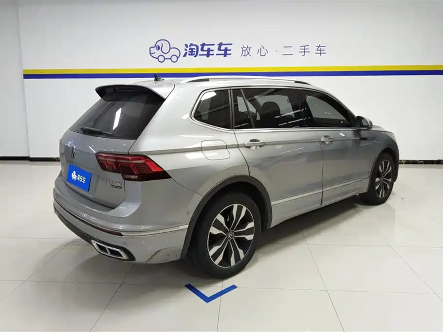 Volkswagen Tiguan L 2022 — фото 3