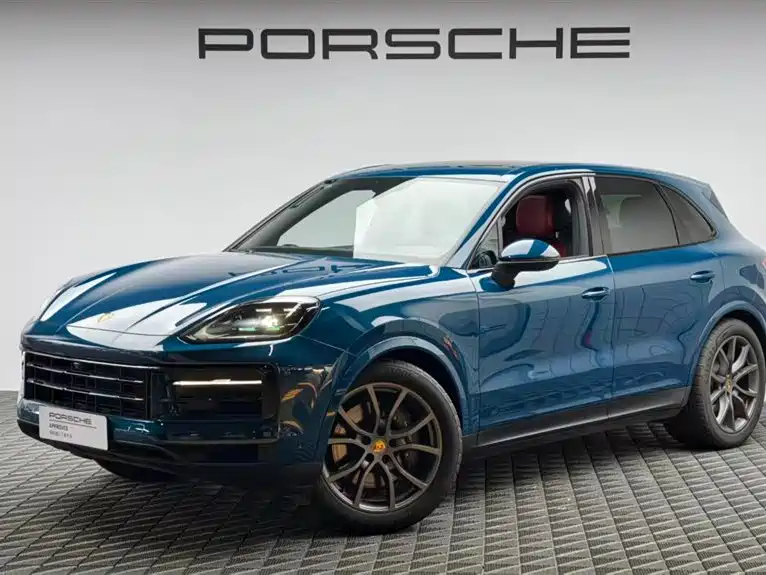 Porsche Cayenne 2025 — фото 1