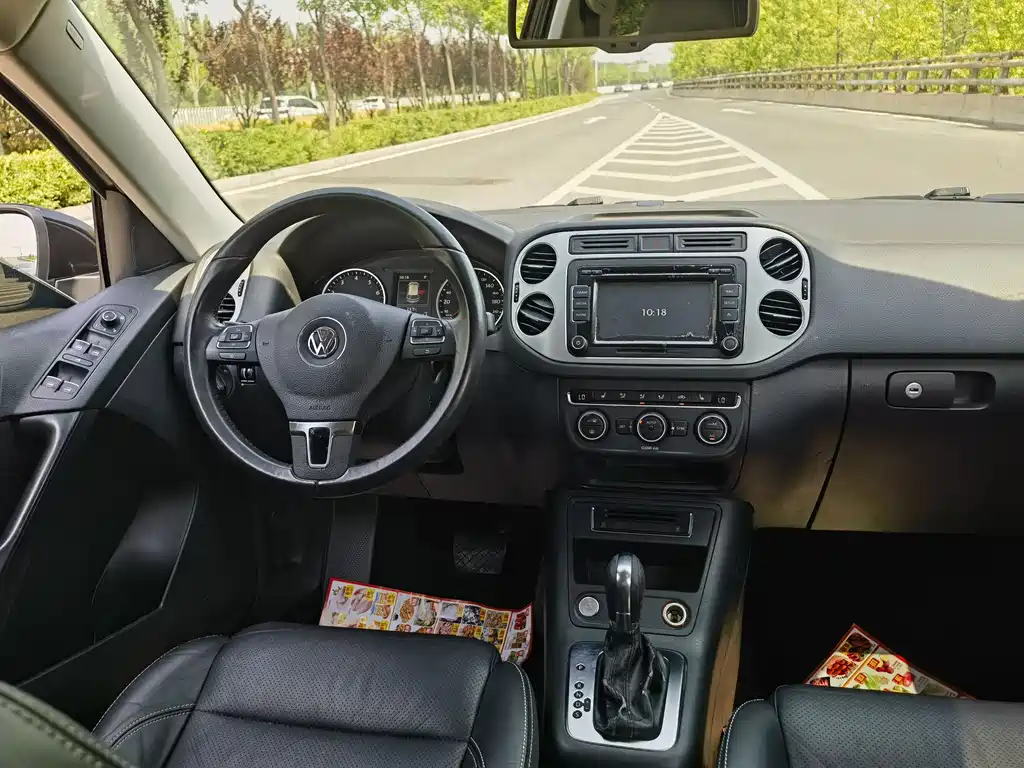 Volkswagen Tiguan 2016 — фото 11