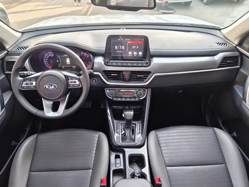 Kia Sportage 2021 — фото 9