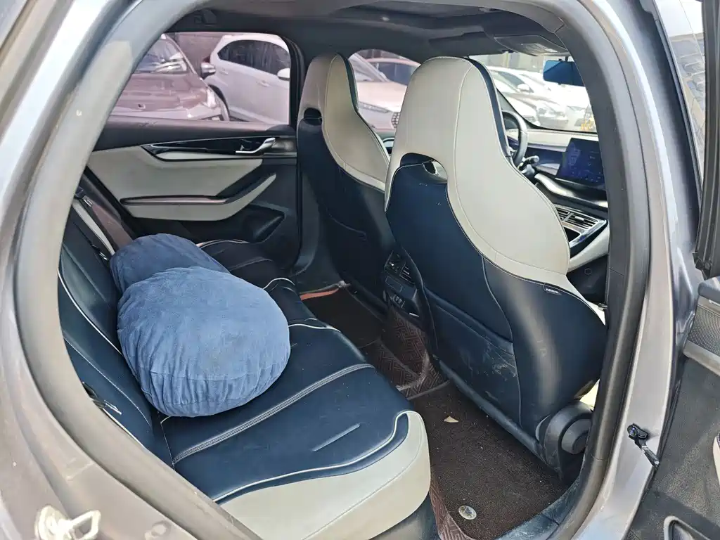 BYD Qin PLUS 2022 — фото 12