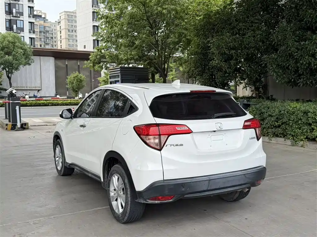 Honda Vezel 2016 — фото 5