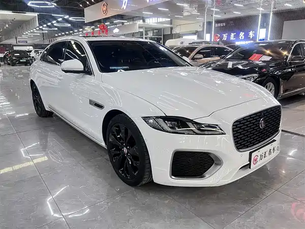 Jaguar XFL 2024