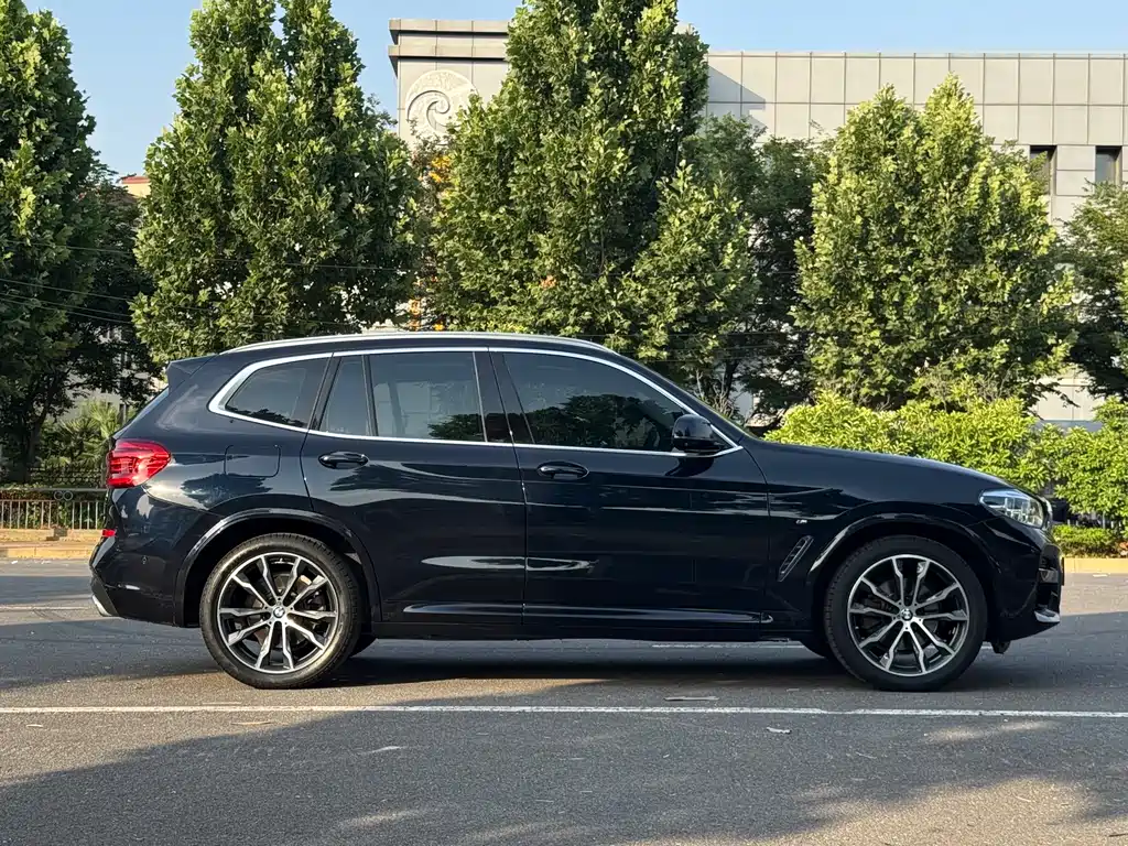 BMW X3 2021 — фото 4