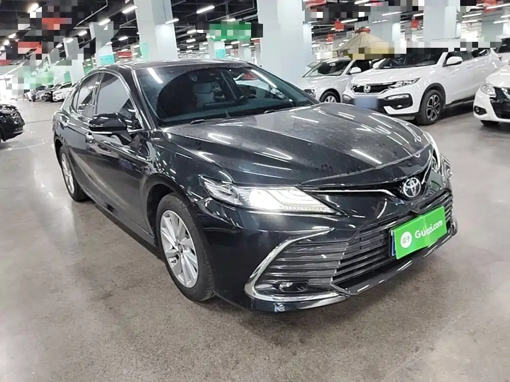 Toyota Camry 2021