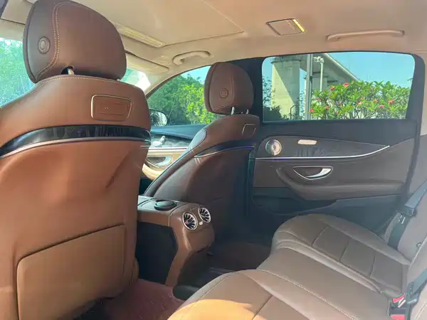 Mercedes-Benz E-Class 2018