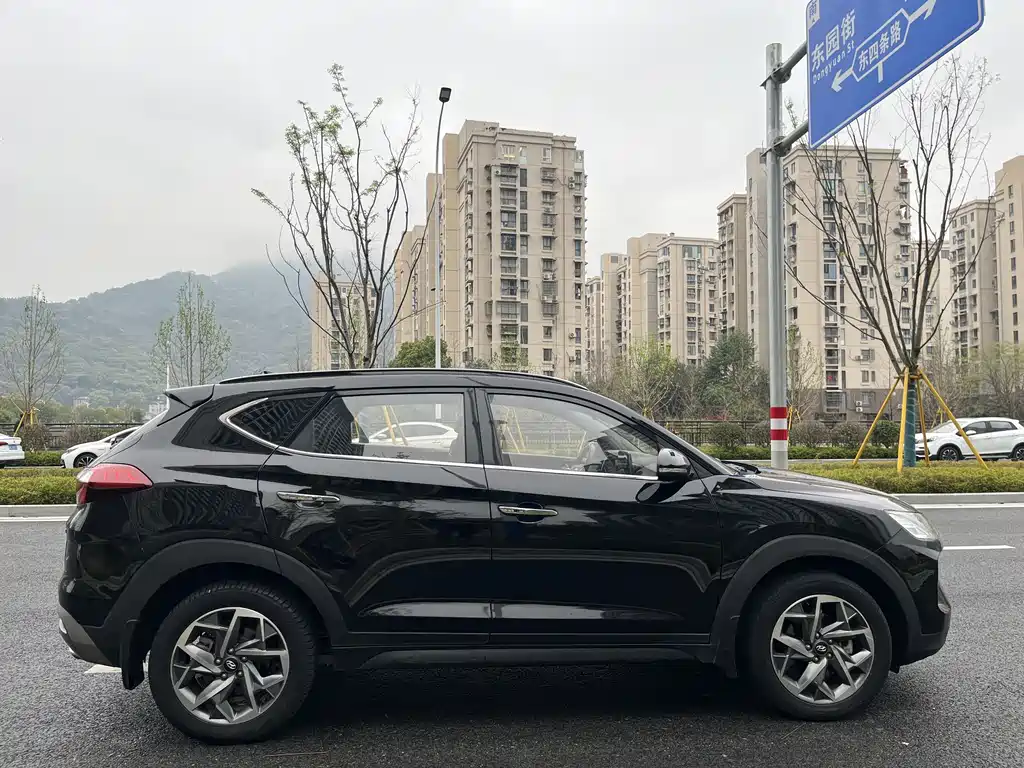 Hyundai Tucson 2019 — фото 13