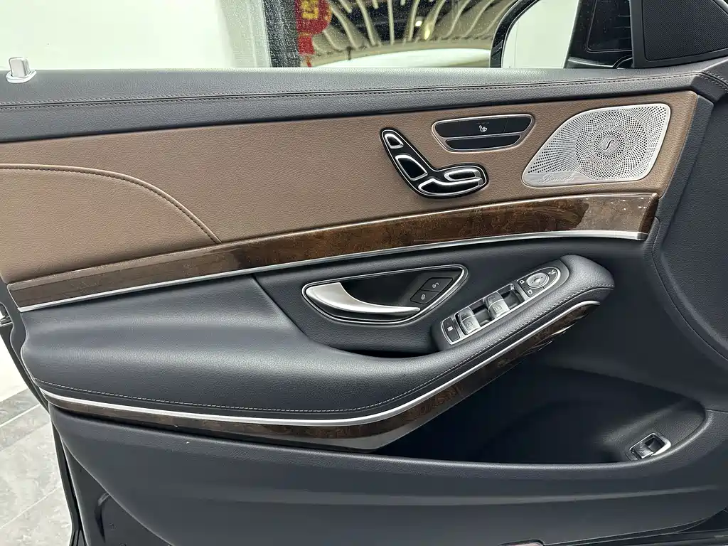 Mercedes-Benz S-Class 2019 — фото 23