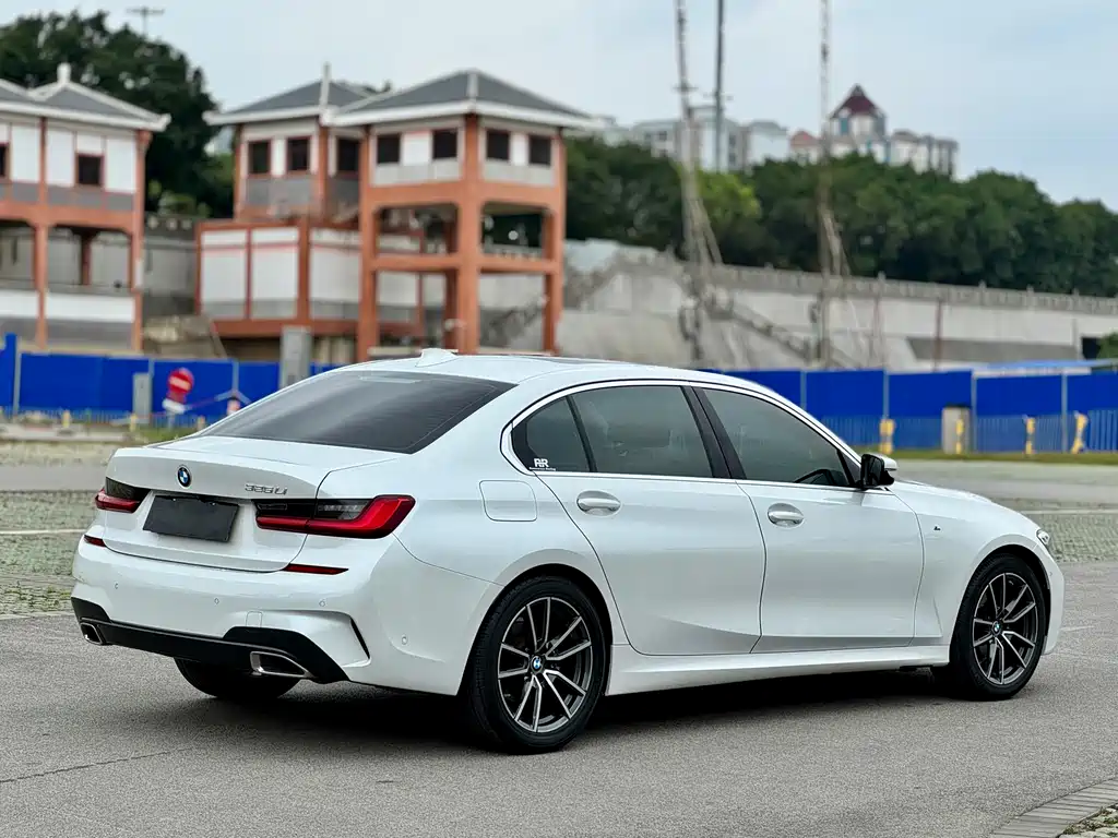BMW 3 Series 2020