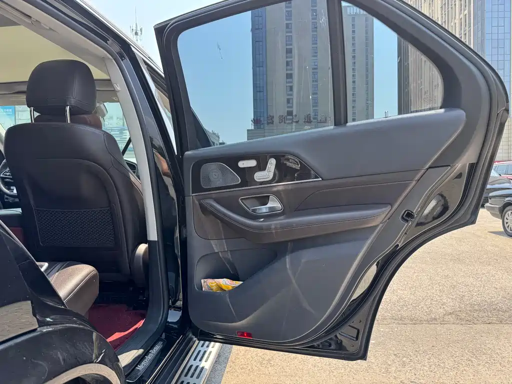 Mercedes-Benz GLE 2020 — фото 12