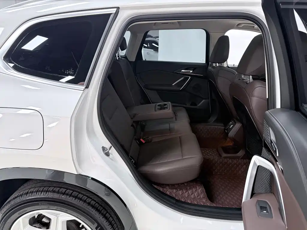 BMW X1 2024 — фото 12