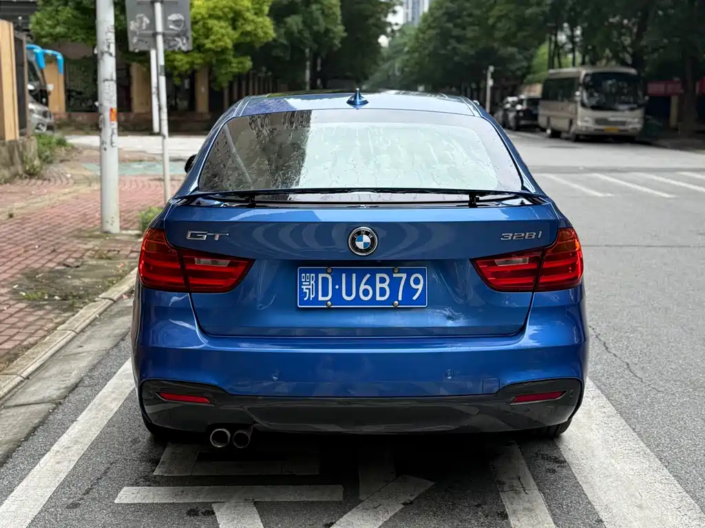 BMW 3 Series GT 2016 — фото 10
