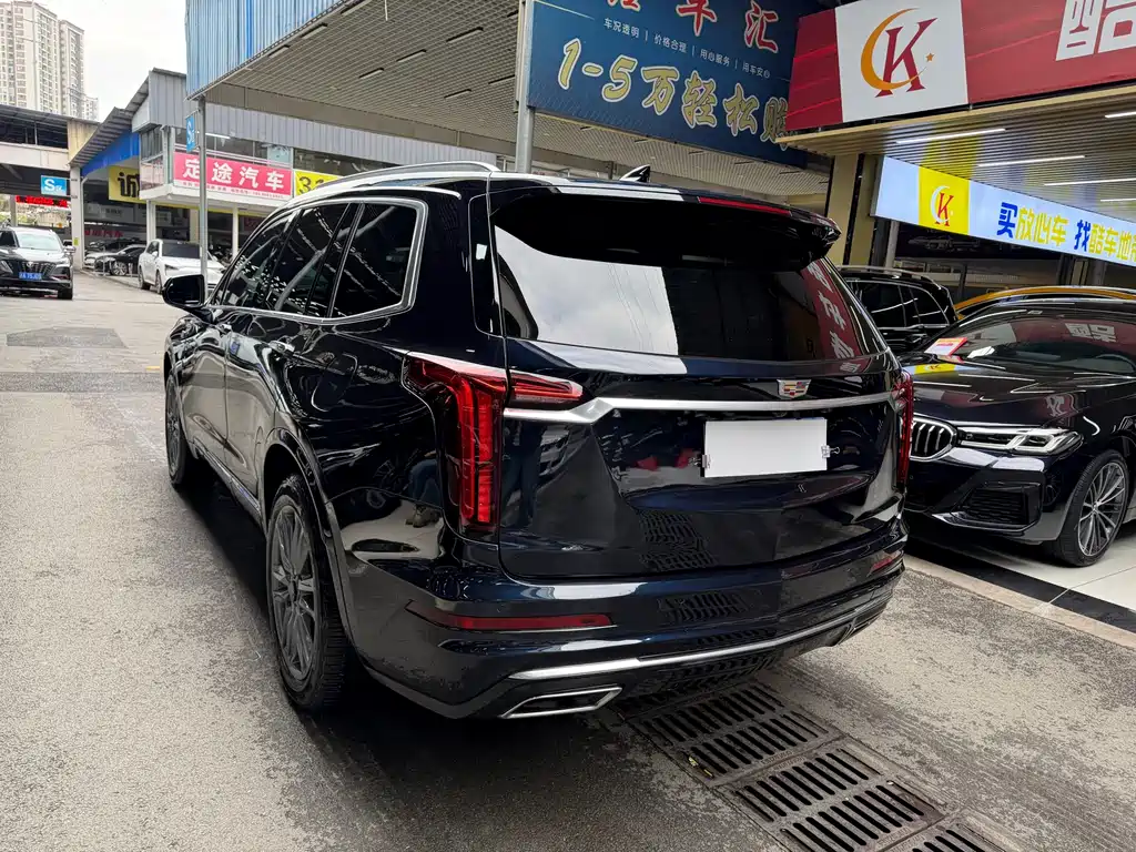 Cadillac XT6 2021 — фото 6