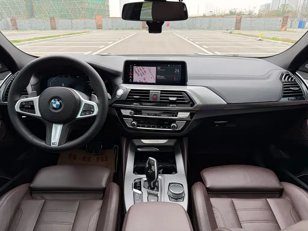 BMW X4 2021 — фото 13