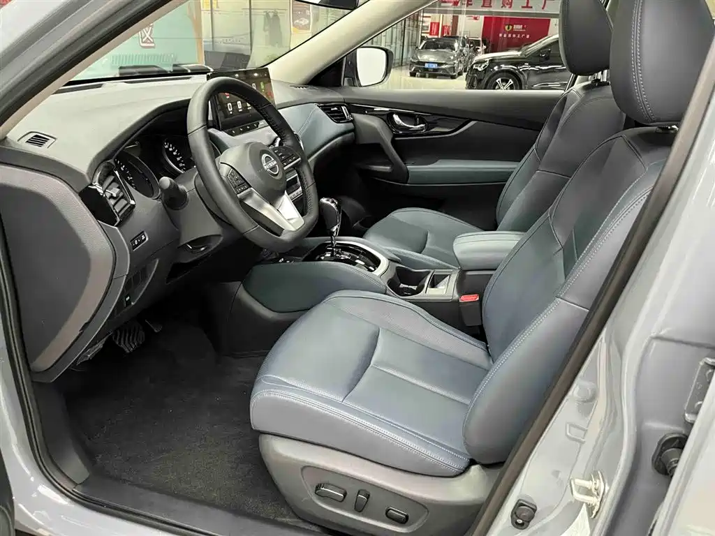 Nissan X-Trail 2025 — фото 11