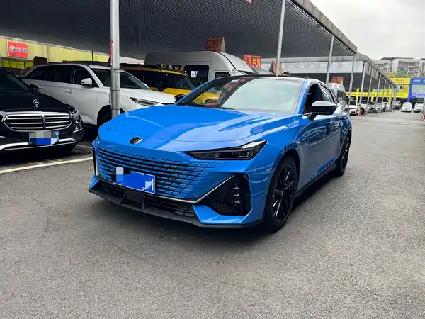 Changan UNI-V 2022