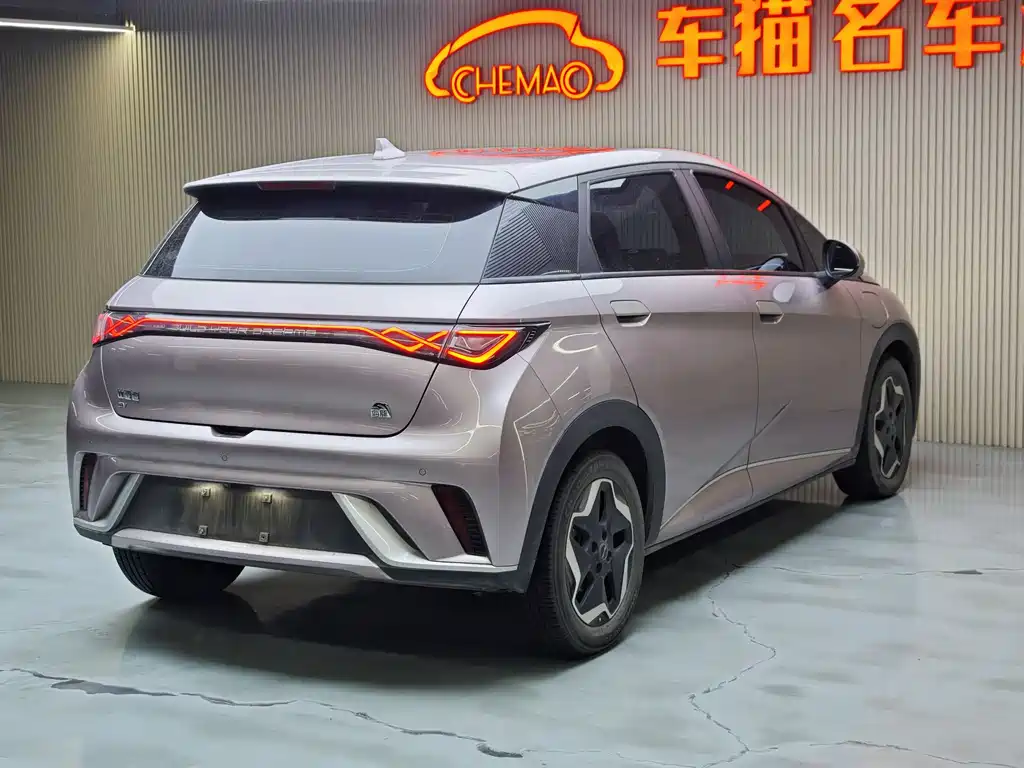 BYD Dolphin 2022 — фото 15