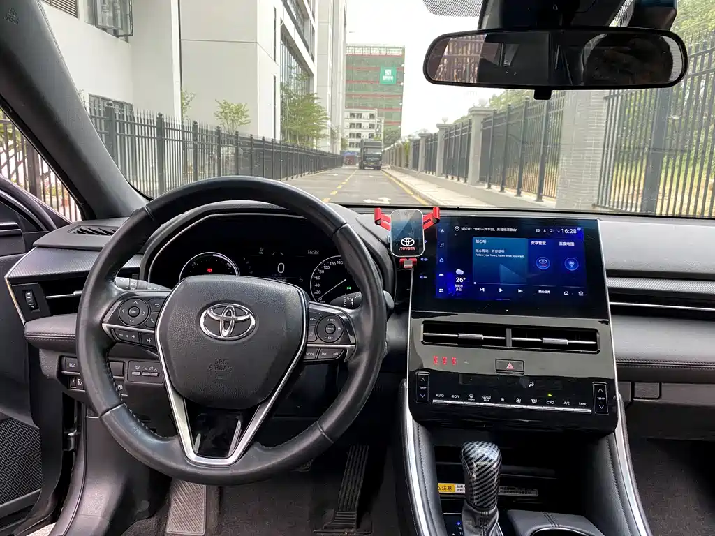 Toyota Avalon 2022 — фото 9
