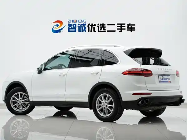 Porsche Cayenne 2016
