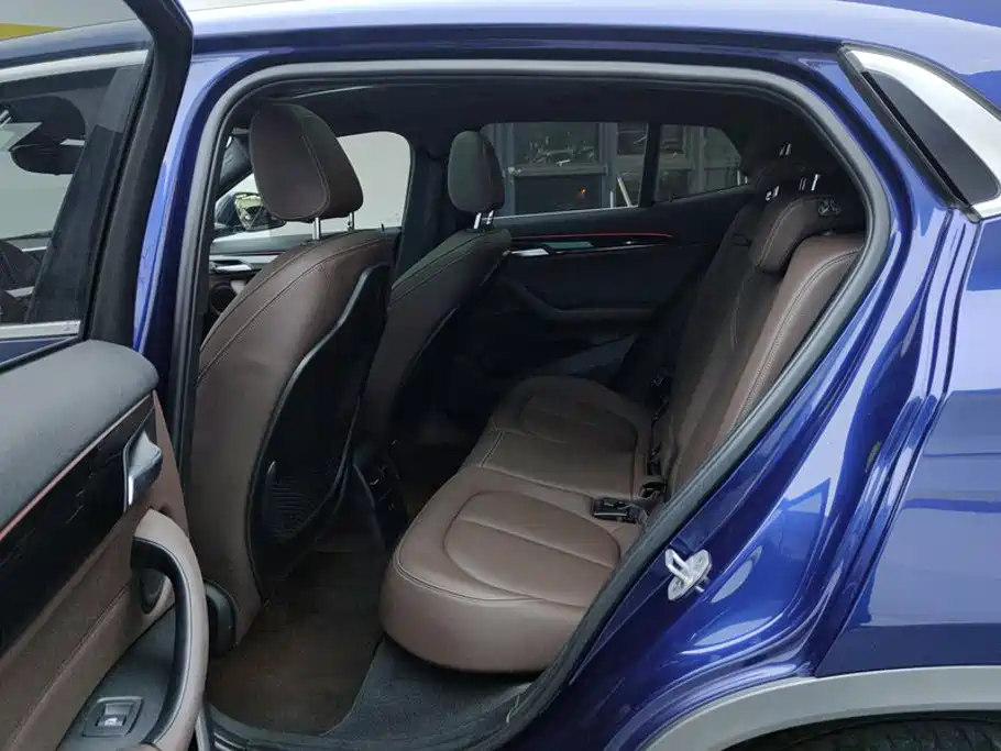 BMW X2 2020 — фото 11