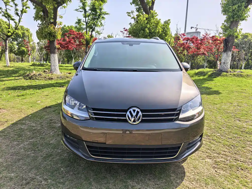 Volkswagen Sharan 2015 — фото 2