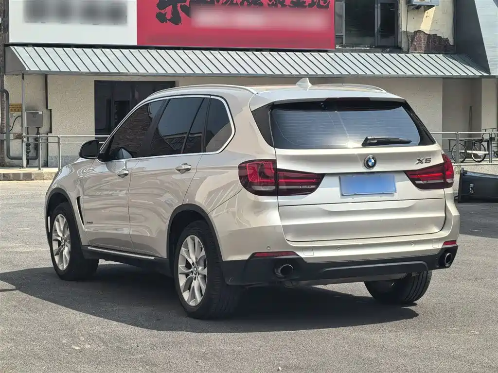 BMW X5 2015 — фото 11