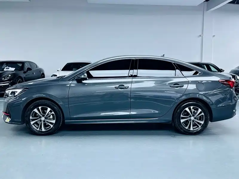 Changan Eado 2025 — фото 14