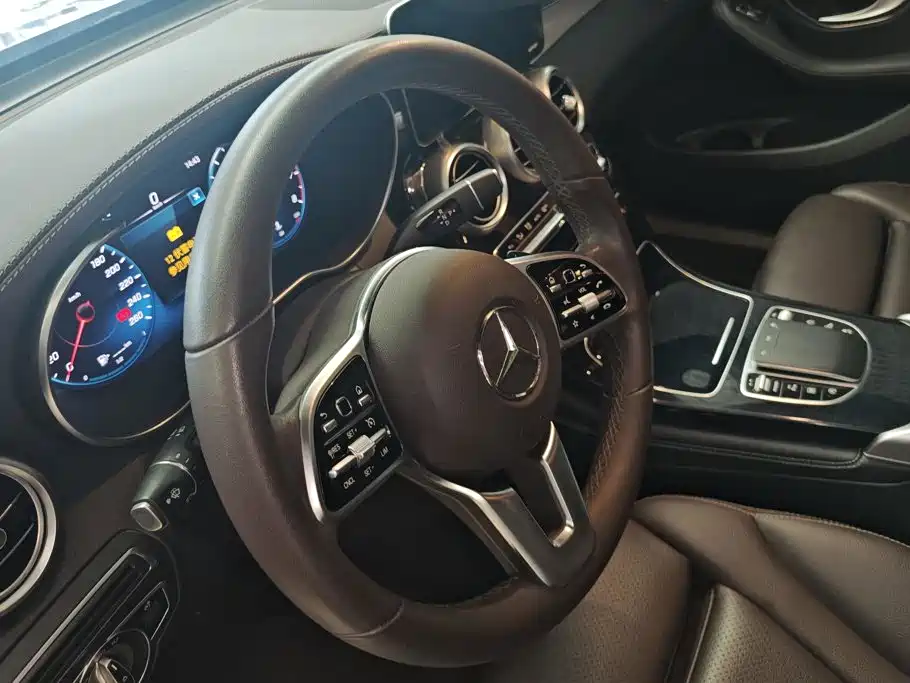 Mercedes-Benz GLC 2021 — фото 14