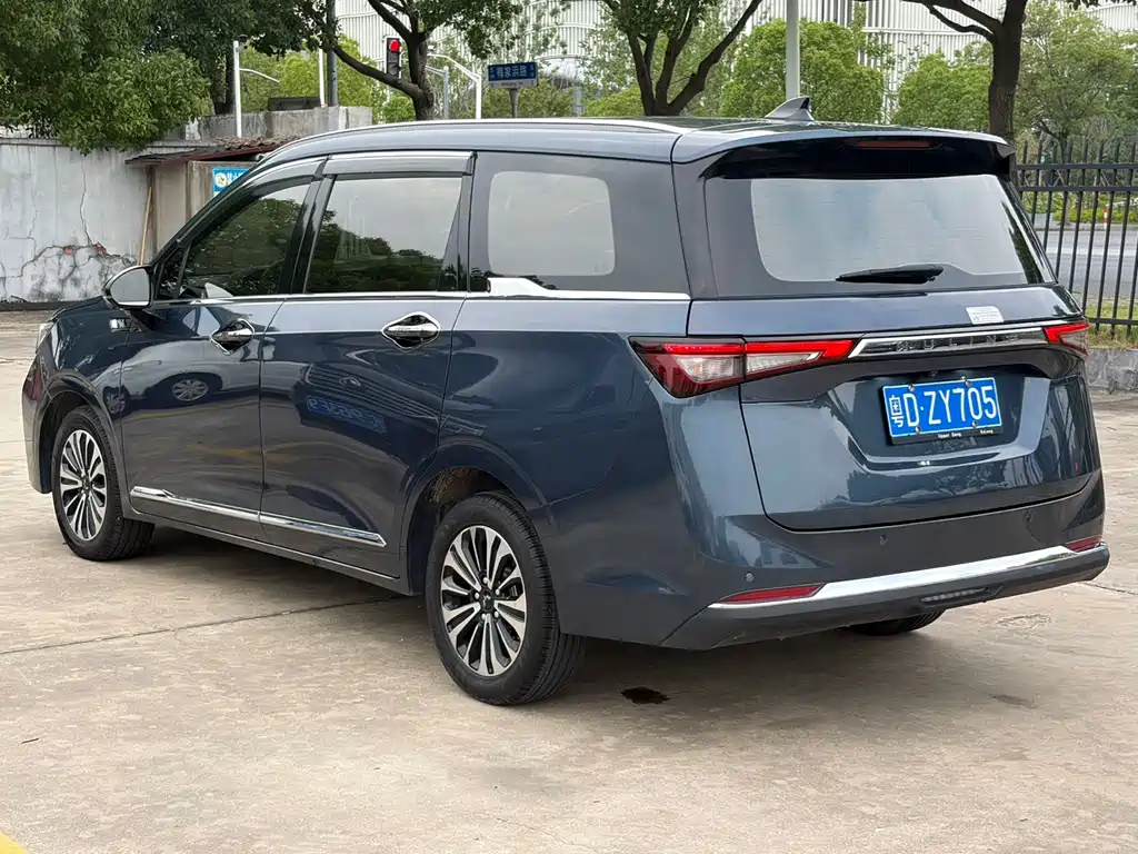 Wuling Jiachen 2023