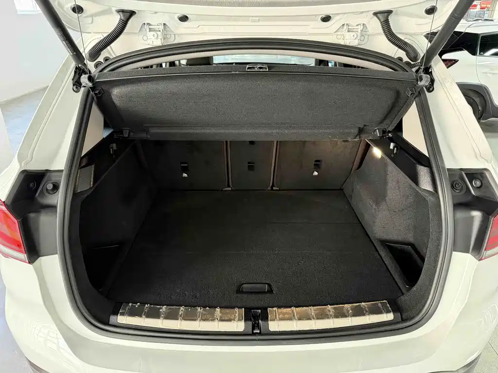 BMW X1 2022 — фото 14