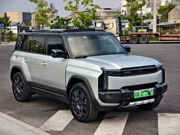 Icar 03T 2025