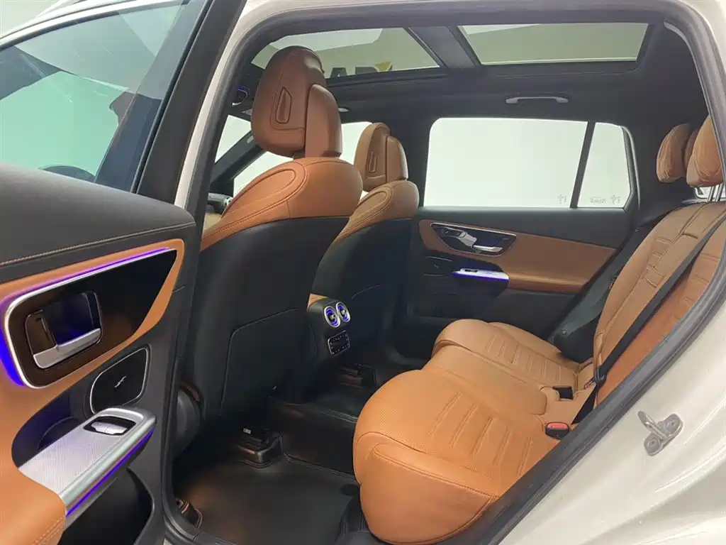 Mercedes-Benz GLC 2023 — фото 26