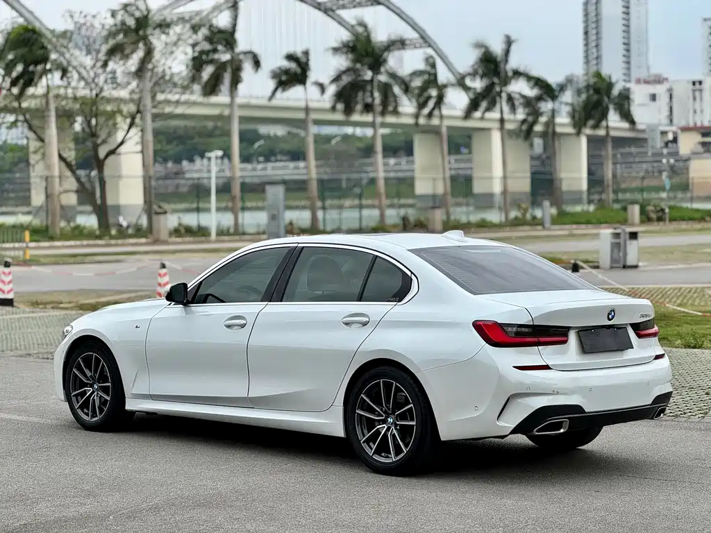 BMW 3 Series 2020