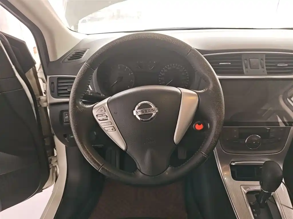 Nissan Sylphy 2015 — фото 11